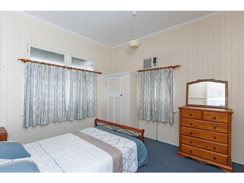 18 Coolibah Street, Silkstone QLD 4304