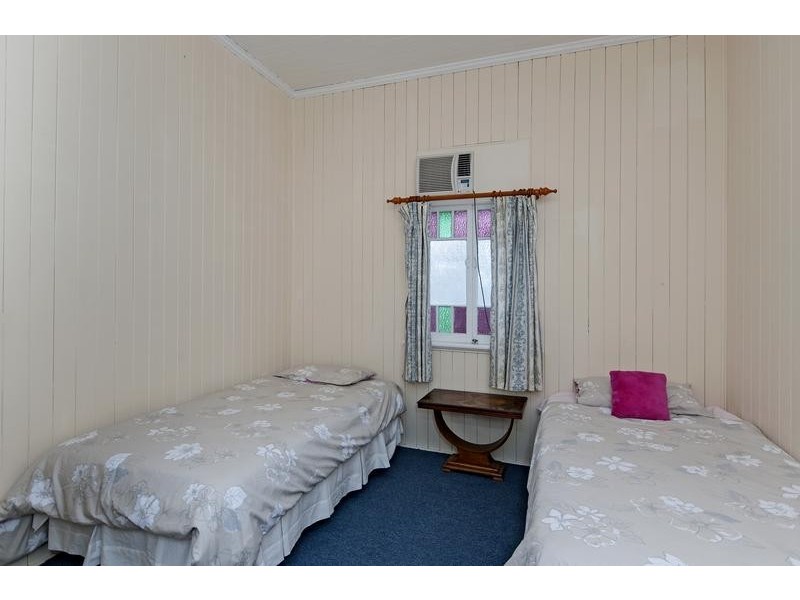 18 Coolibah Street, Silkstone QLD 4304