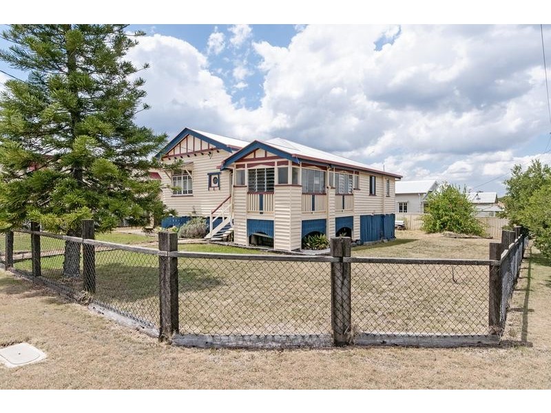 18 Coolibah Street, Silkstone QLD 4304