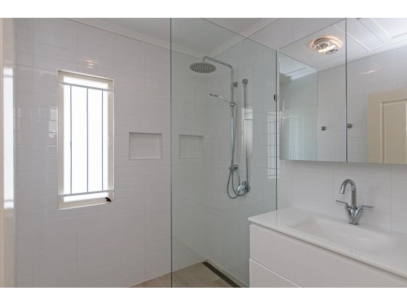 142 Haig Street, Brassall QLD 4305