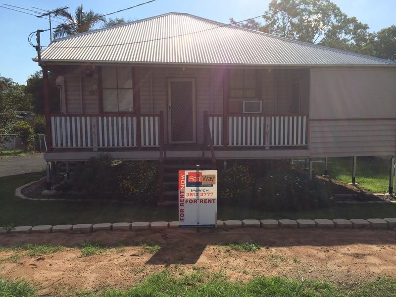 49 Frederick Street, Newtown QLD 4305