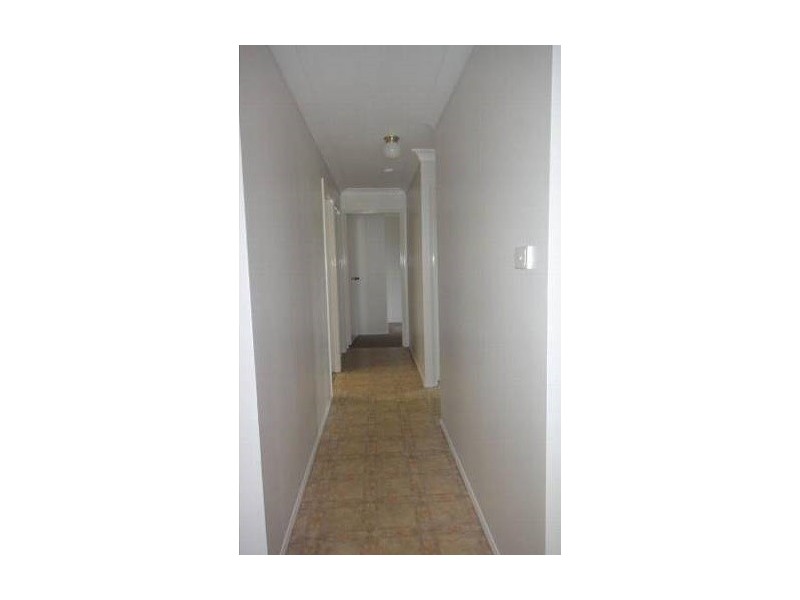 2/38 Dellvene Crescent, Rosewood QLD 4340