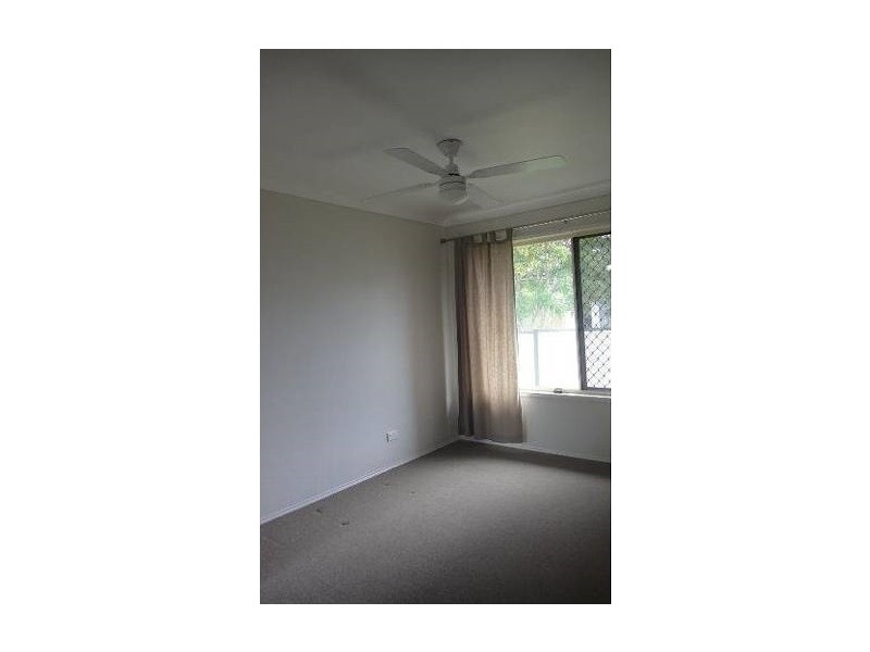 2/38 Dellvene Crescent, Rosewood QLD 4340