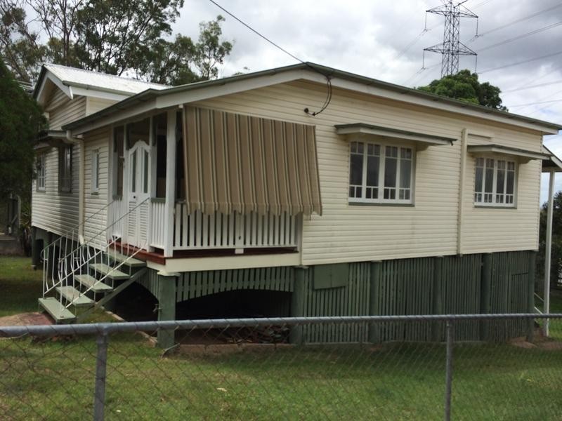 11 Powells Road, Karana Downs QLD 4306