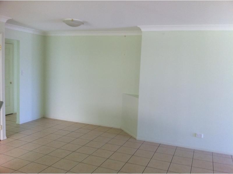 65 Lakeview Drive, Deebing Heights QLD 4306