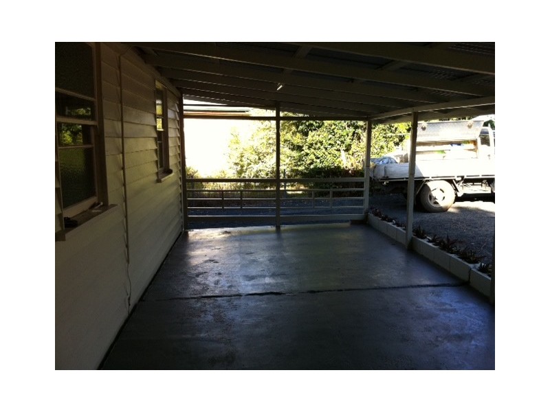 15 Rex Street, Eastern Heights QLD 4305