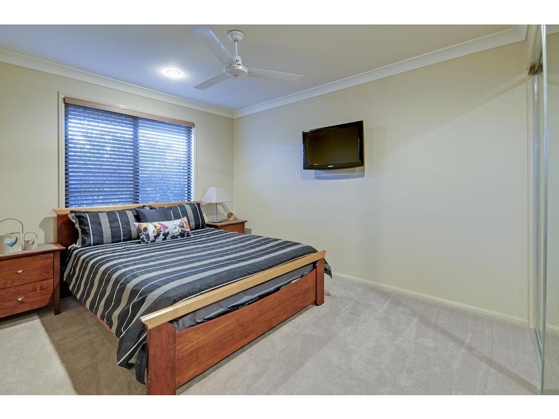 6 Chelsea Close, Flinders View QLD 4305
