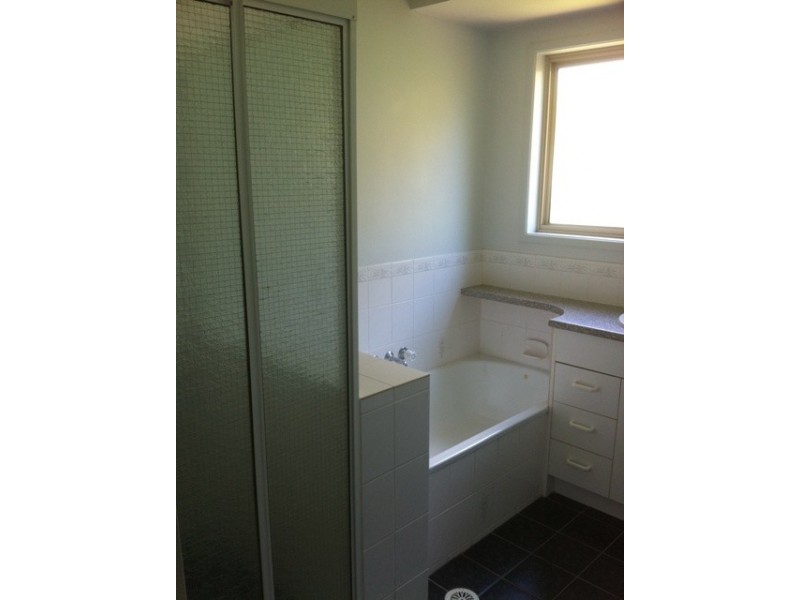 3 Sonter Street, Raceview QLD 4305
