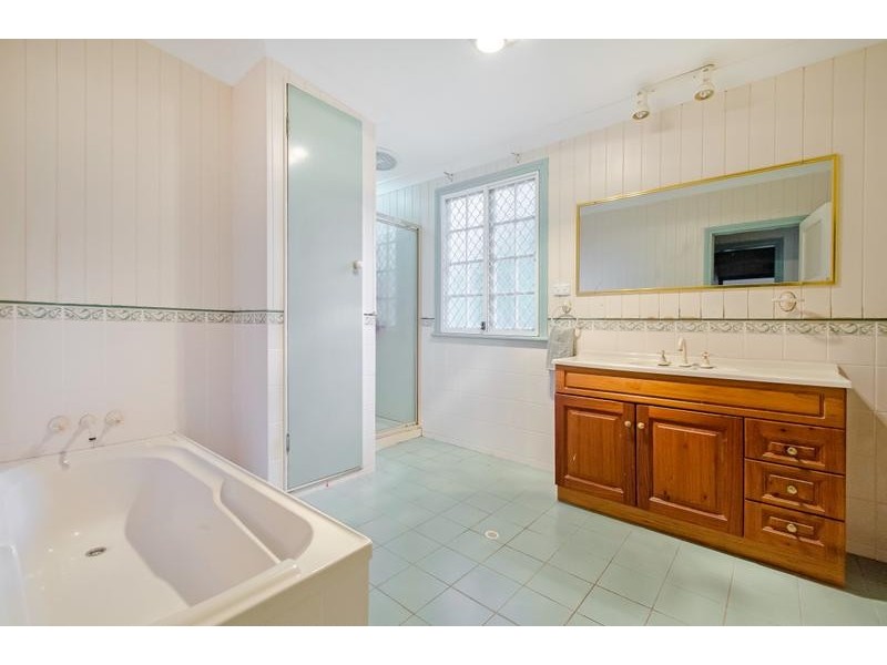 45 Glebe Road, Newtown QLD 4305