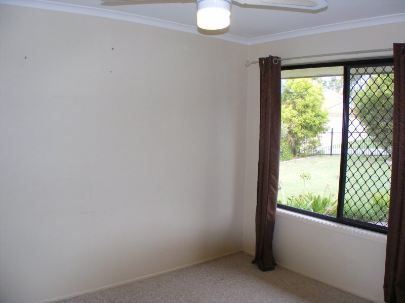 80 Sandalwood Drive, Yamanto QLD 4305
