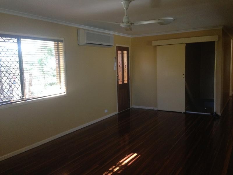12 Balaclava Street, Churchill QLD 4305