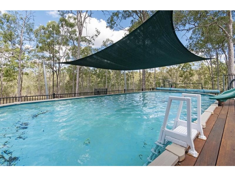 2121 Brisbane Valley Highway, Wivenhoe Pocket QLD 4306