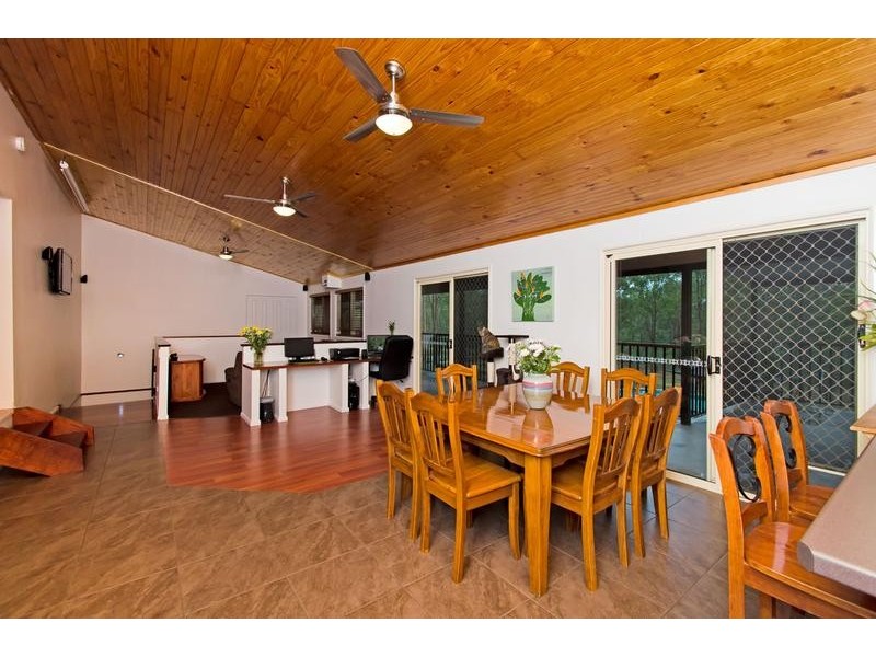 2121 Brisbane Valley Highway, Wivenhoe Pocket QLD 4306