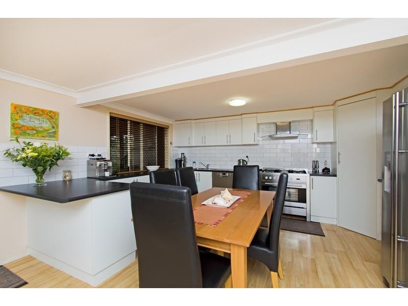 2121 Brisbane Valley Highway, Wivenhoe Pocket QLD 4306