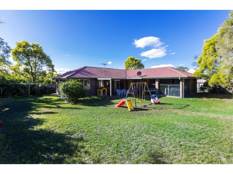 9 Pinto Court, Yamanto QLD 4305