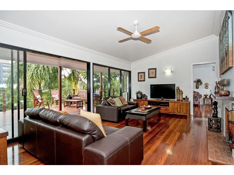 2 Walker Street, Ipswich QLD 4305
