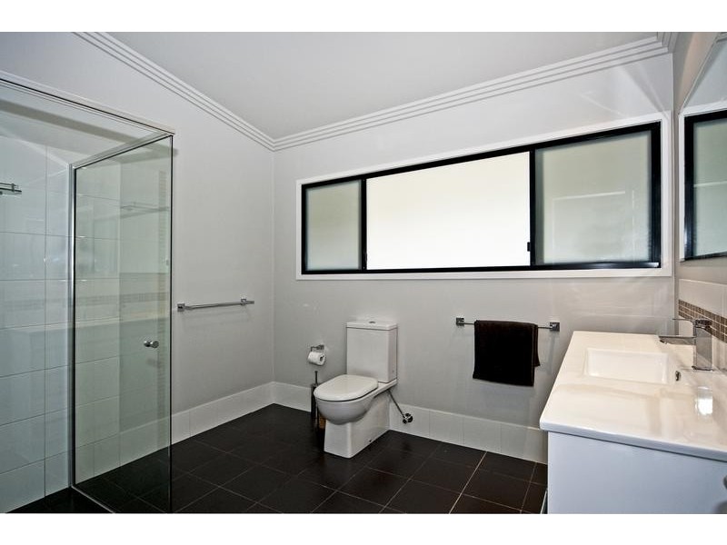 2 Walker Street, Ipswich QLD 4305