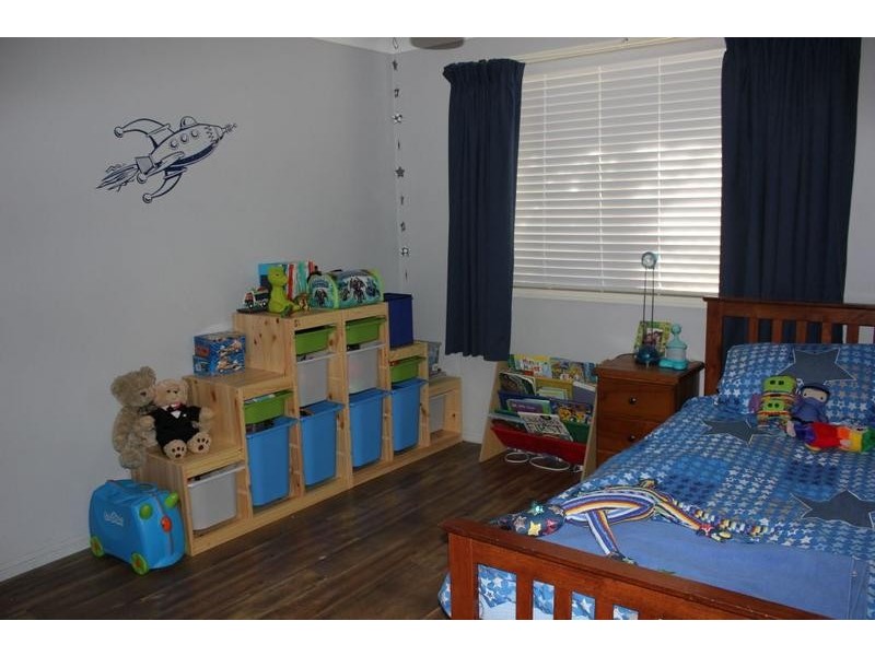 34 Jacana Cres, Flinders View QLD 4305