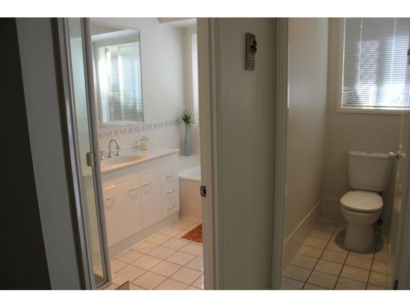 34 Jacana Cres, Flinders View QLD 4305