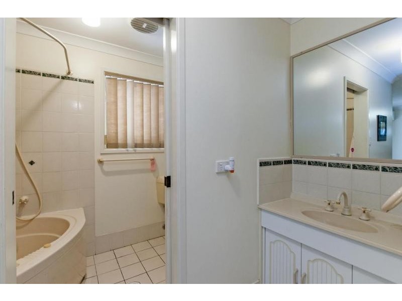 34 Elanora Way, Karalee QLD 4306