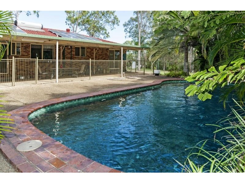 34 Elanora Way, Karalee QLD 4306