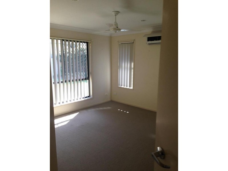4 Tulipwood Close, Brassall QLD 4305