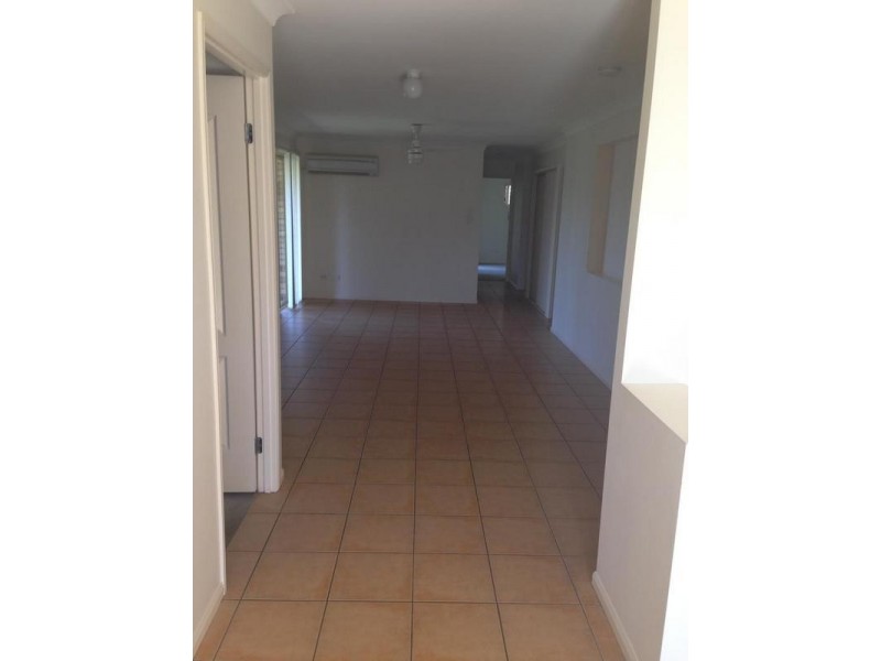 100 Currajong Place, Brassall QLD 4305
