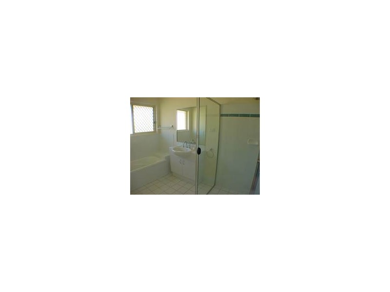 67 Willowtree Drive, Flinders View QLD 4305