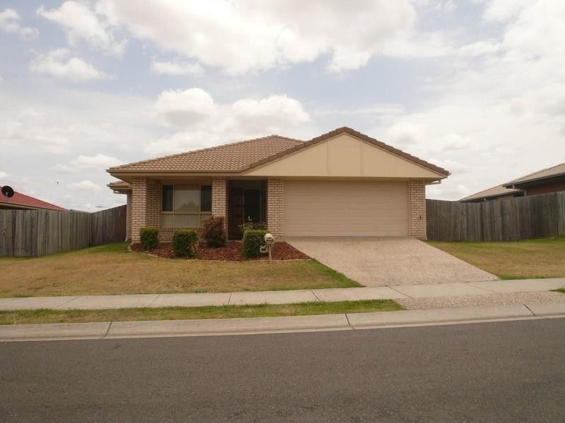 56 Banksia Drive, Raceview QLD 4305