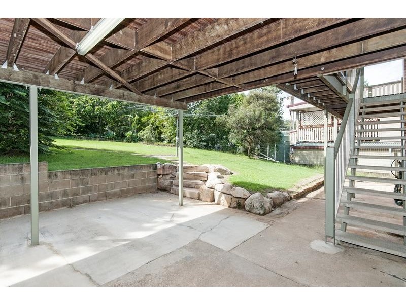 5 Glenelg Drive, Brassall QLD 4305