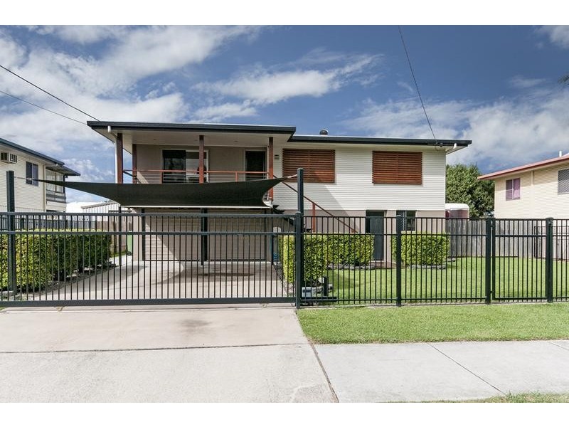 204 Whitehill Road, Raceview QLD 4305