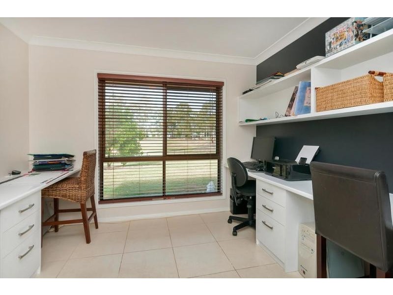 22 Ash Street, Yamanto QLD 4305