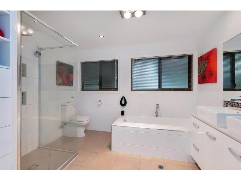 22 Ash Street, Yamanto QLD 4305