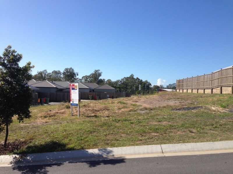 6 Glasswing Street, Deebing Heights QLD 4306