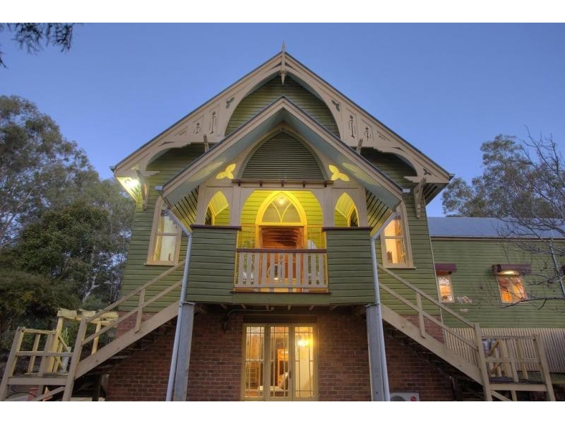 15 Applewoods Lane, Fernvale QLD 4306