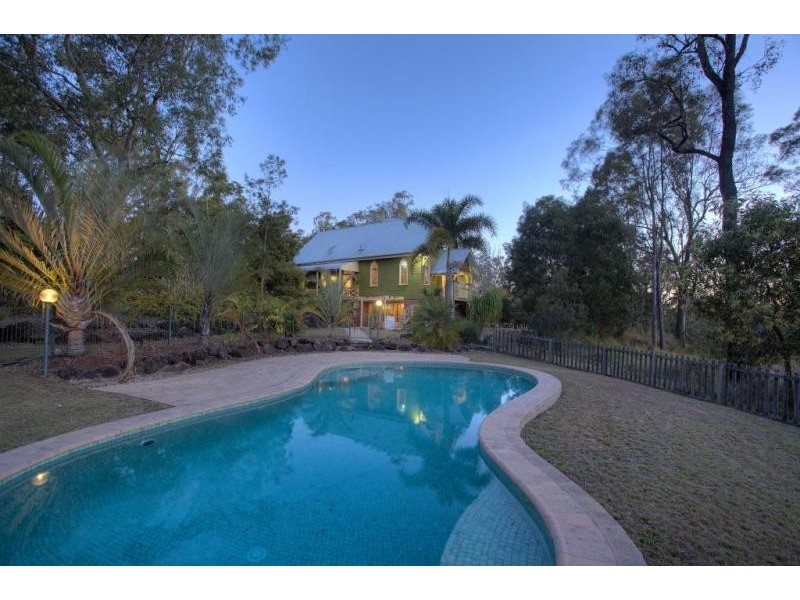15 Applewoods Lane, Fernvale QLD 4306