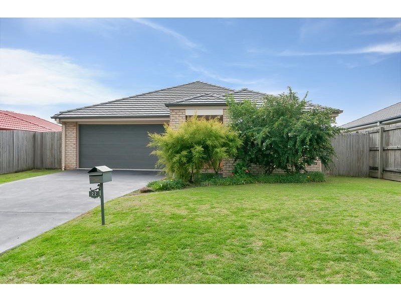 22 Brighton Street, Raceview QLD 4305