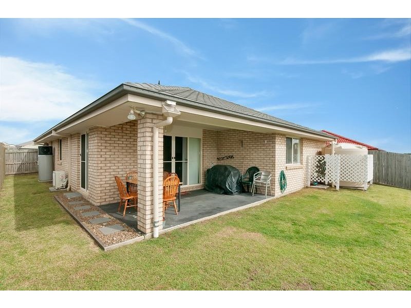 22 Brighton Street, Raceview QLD 4305