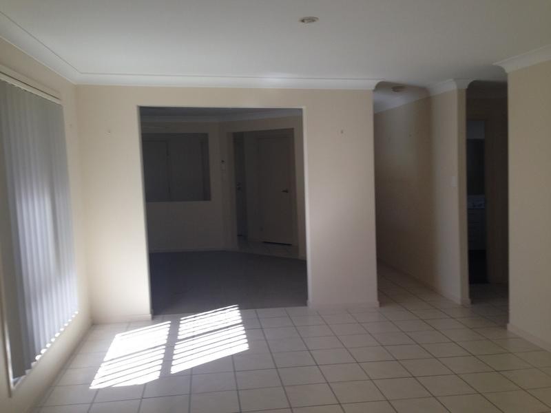 4 Tulipwood Close, Brassall QLD 4305