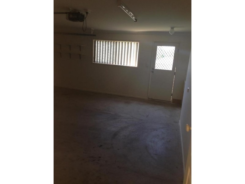 100 Currajong Place, Brassall QLD 4305
