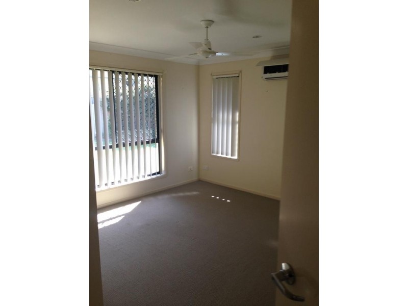 4 Tulipwood Close, Brassall QLD 4305