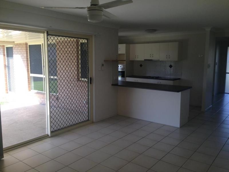 11 Ivanhoe Place, Brassall QLD 4305