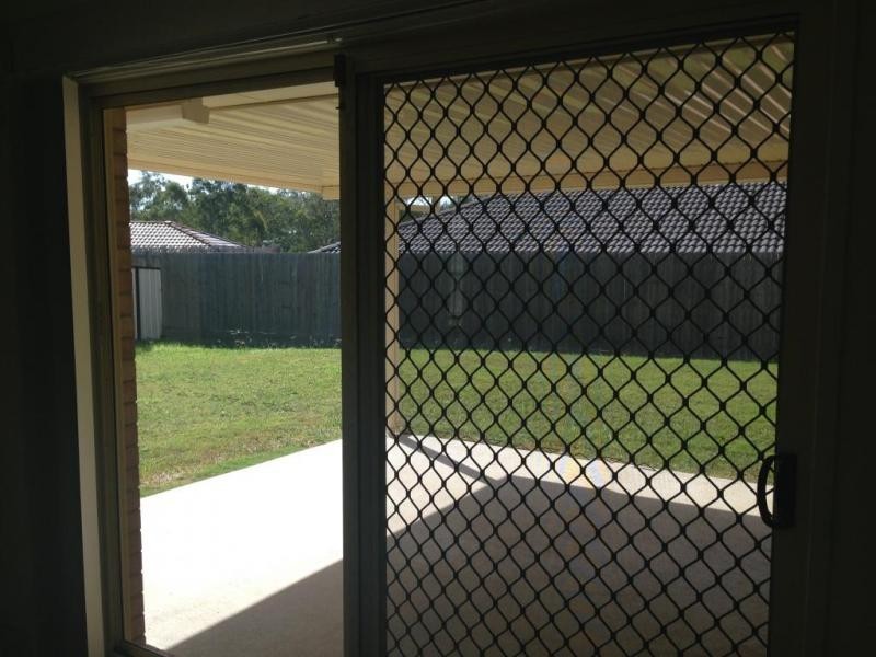 11 Ivanhoe Place, Brassall QLD 4305
