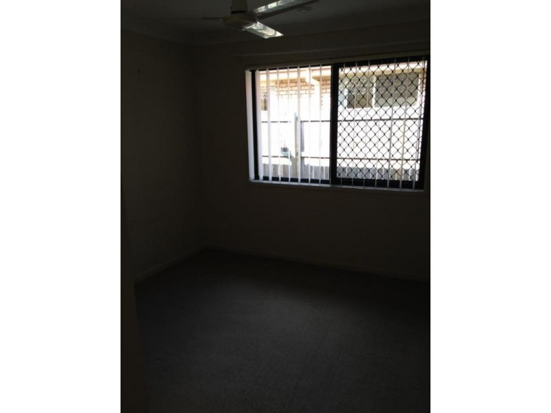 10 Brittany Crescent, Raceview QLD 4305