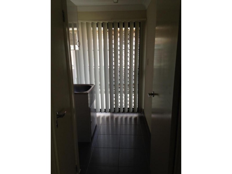10 Brittany Crescent, Raceview QLD 4305