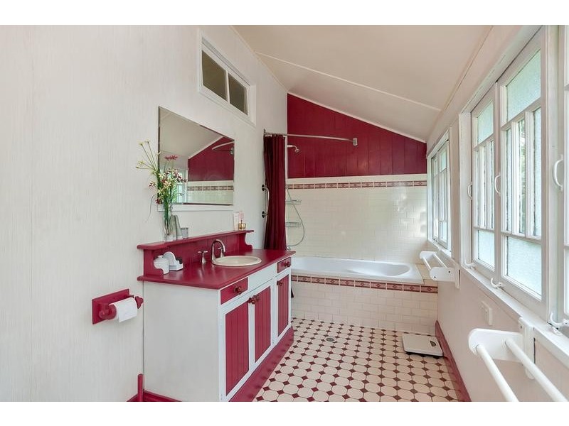 2a Charles Street, Kalbar QLD 4309