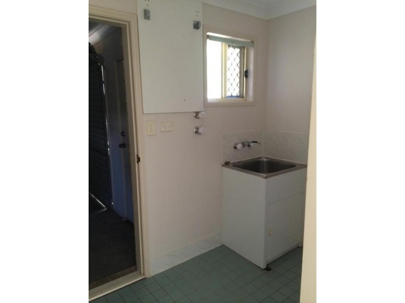 11 Eldon Place, Flinders View QLD 4305
