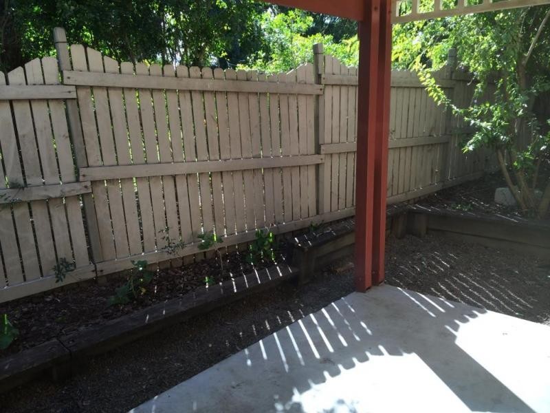11 Eldon Place, Flinders View QLD 4305