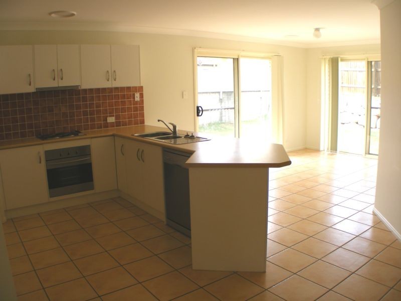 15 Kristy Court, Raceview QLD 4305
