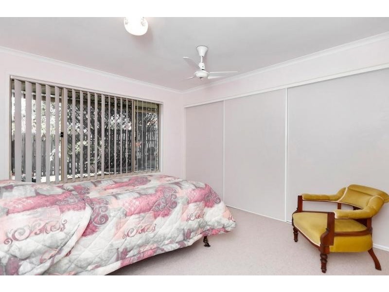 11 Cowley Drive, Flinders View QLD 4305